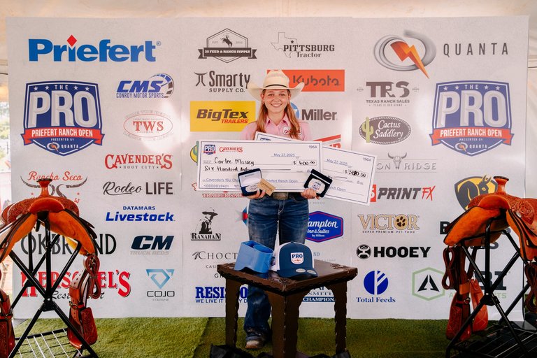 Cavender’s 19U Breakaway Champion