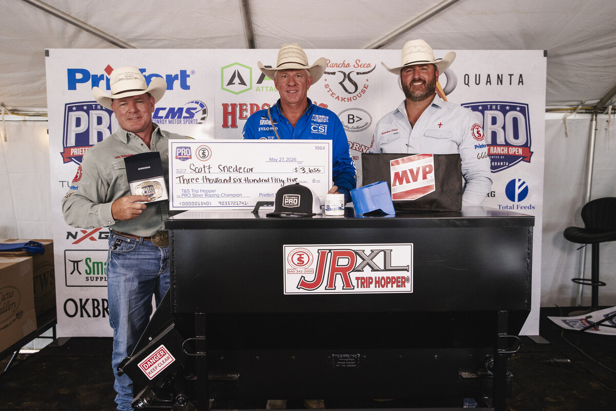 T&S Trip Hopper PRO Steer Roping Champion